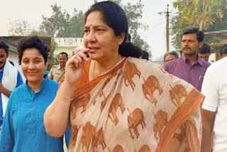 Minister satyavathi rathod Inauguration of Corn Purchase Center at mahabubabad