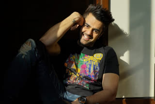 Manish Paul is busy in these works during lockdown