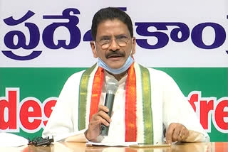 'పోతిరెడ్డిపాడు పెంపుపై సీఎం స్పందించకపోవడం విచారకరం'