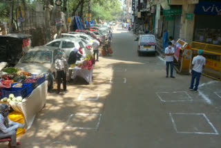 Drone surveillance at the Corona hotspot of Tughlakabad Extension