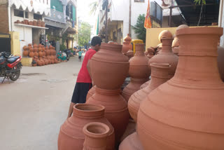 HYDERABAD'S POTTERY BUSINESS SUFFERS DUE TO LOCKDOWN