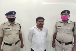 Naxalites helper arrested