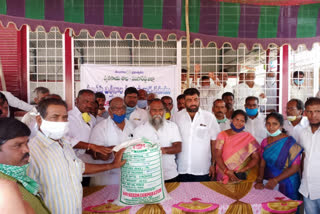 sangareddy distributed jute seeds for farmers in kondapur