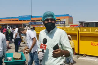 17 positive people in the vicinity of New Delhi railway station showing Arogya Setu App