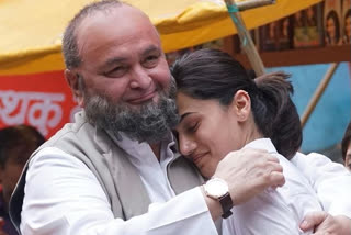 rishi kapoor compliments taapsee pannu