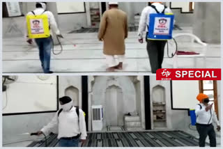 sikh community people sanitize mosque in mustafabad akbari maszid