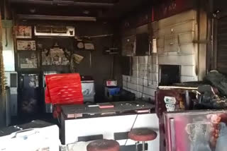 ઇલેક્ટ્રોનિકની દુકાનમાં લાગી ભીષણ આગ, માલિકને લાખોનુ નુકશાન