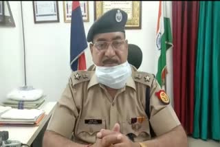 eight policemen including chowki in-charge suspended