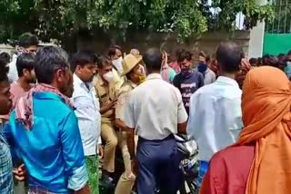 NANJANGUD_FACTORY_LABOURS_PROTEST_