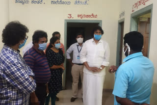 Kumar Bangarappa visited Quarantine center in soraba