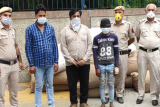 Samaypur Badli police arrested three for theft charges