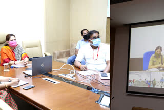 due to corona virus, Minister Meena Singh discussed with the collectors  in bhopal