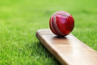 COVID-19: VPL to be first tournament to refrain players from applying saliva on ball