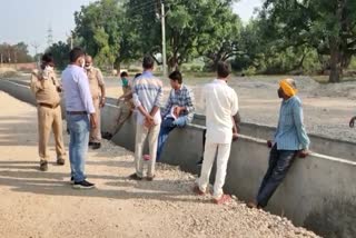 migrant worker died after falling from truck in kaushambi