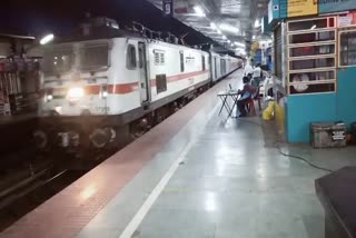 train from Delhi news  indian railway latest news  ഇന്ത്യന്‍ റെയില്‍വേ വാര്‍ത്തകള്‍  ഡല്‍ഹി ട്രെയിൻ വാര്‍ത്തകള്‍
