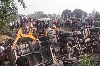 Truck carrying migrant laborers overturned, 1 laborer died, half a dozen injured