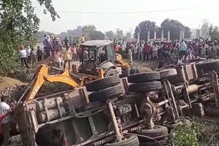 migrant laborers truck overturn stranded laborers COVID-19 lockdown Jaunpur accident ലക്‌നൗ അതിഥി തൊഴിലാളി ഖത്താൻ പൊലീസ് സ്റ്റേഷന്