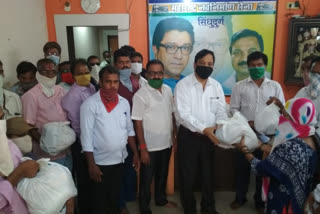 mns distributed essential things to needy