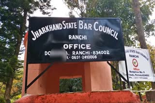 Advocates will put their sides in court without wearing court and gown in jharkhand