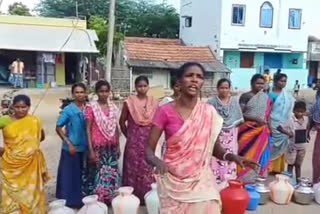 Kolappadi people protest against water shortage