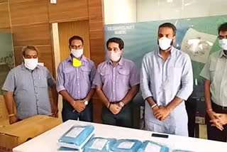 PPE KITS DONTATES BY JINDAL CEMENS  IN KURNOOL DST NANDYALA