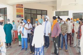 Corona patients were sent home on recovery in gurdaspur