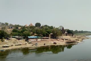 Ujjain DIG visited Maa Narmada in Dewas