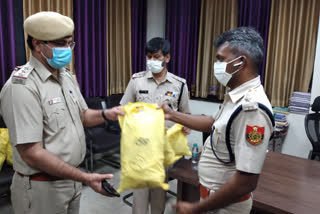 Dwarka DCP Anto Alphonse distributed immunity booster tablets among police personnel