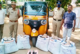 viskaha police arrested  persons transported ganja  illegally