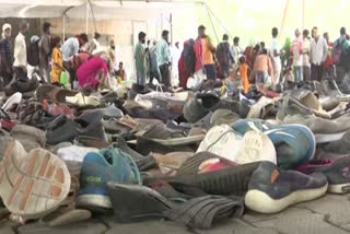 People leave shoes, clothes on footpath in Bhopal for those in need