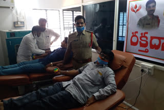 jangareddygudem ci donated blood for talasemia suffering children