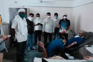 BJP workers donate blood in Vidisha