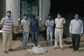 police take over  Liquor in milk van at tadicherla