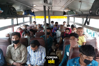 Migrant laborers sent via buses