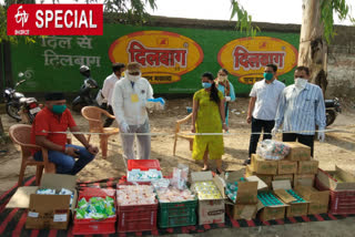 RSS providing footwear to workers