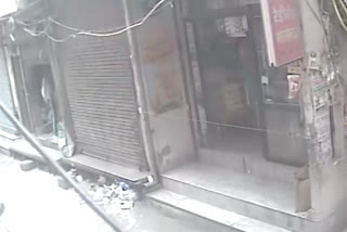 cctv footage of theft case in delhi