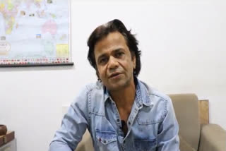 Rajpal Yadav paid tribute to Dev Prabhakar