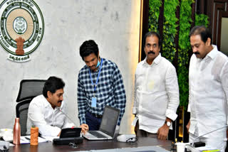 cm jagan on lg polymers gas leakage