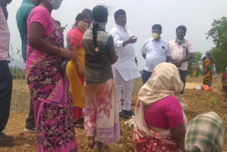 mgnregs works are inspected by govt whip kormutla srinivasulu