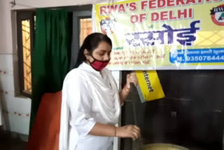 Asha yadav making food for Muslims