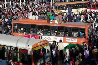 After political slugfest, UP govt accepts Cong offer to run 1,000 buses for migrant worker