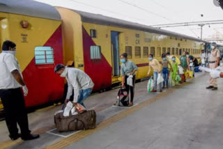 22000-migrants-return-to-cgarh-so-far-by-shramik-spl-trains