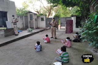 Every day 5-6 children are being taught in Delhi Police school.