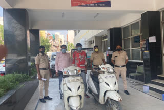 Indrapuri police arrested a boy for stealing scooty accused has been arrested for theft earlier too