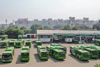 After UP Congress demands permission from Kejriwal government to run 300 buses in Delhi