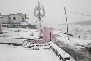 reconstruction-work-affected-due-to-snowfall-in-kedarnath
