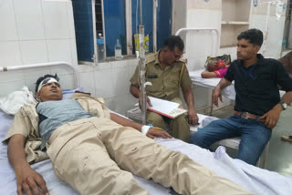 Deadly attack on police, ASI and Constable Wounded, पुलिस पर जानलेवा हमला