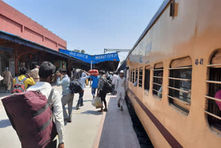 Superintendent of city railway station suspended