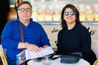 neetu kapoor shares picture with rishi kapoor