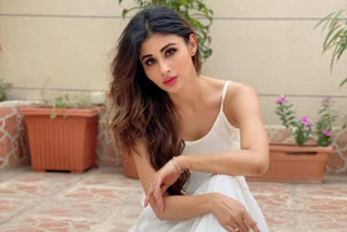 mouni roy